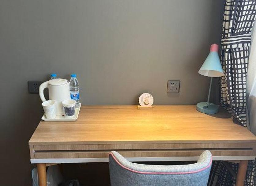 Comodidade do quarto Foto