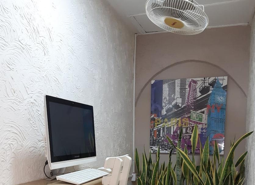 Comodidade do quarto Foto