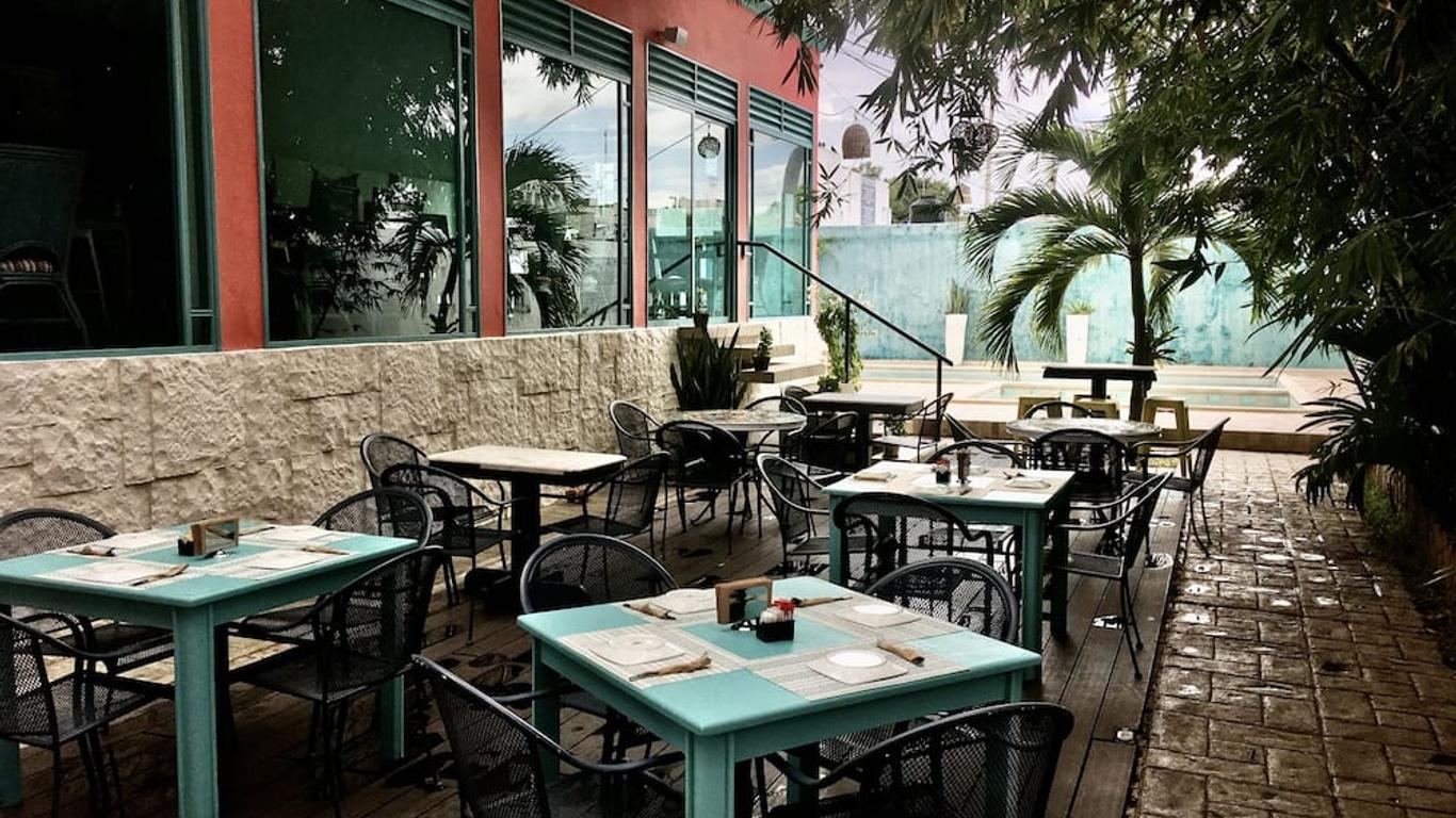 Hotel & Suites Arges