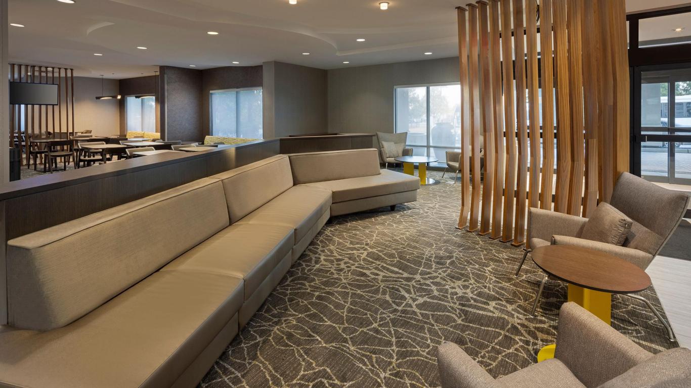 SpringHill Suites by Marriott Newark Liberty International