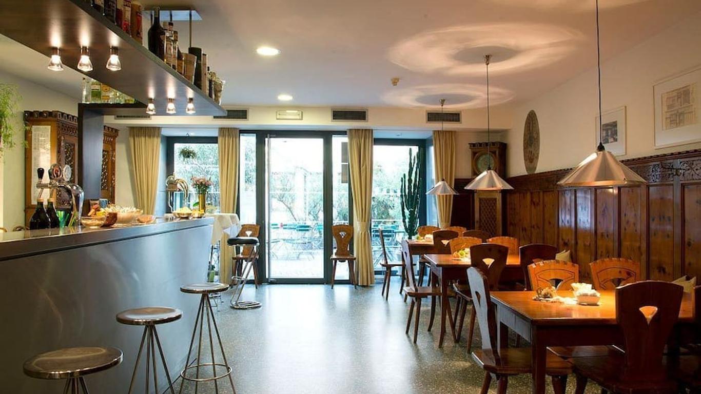 Hotel Figl S