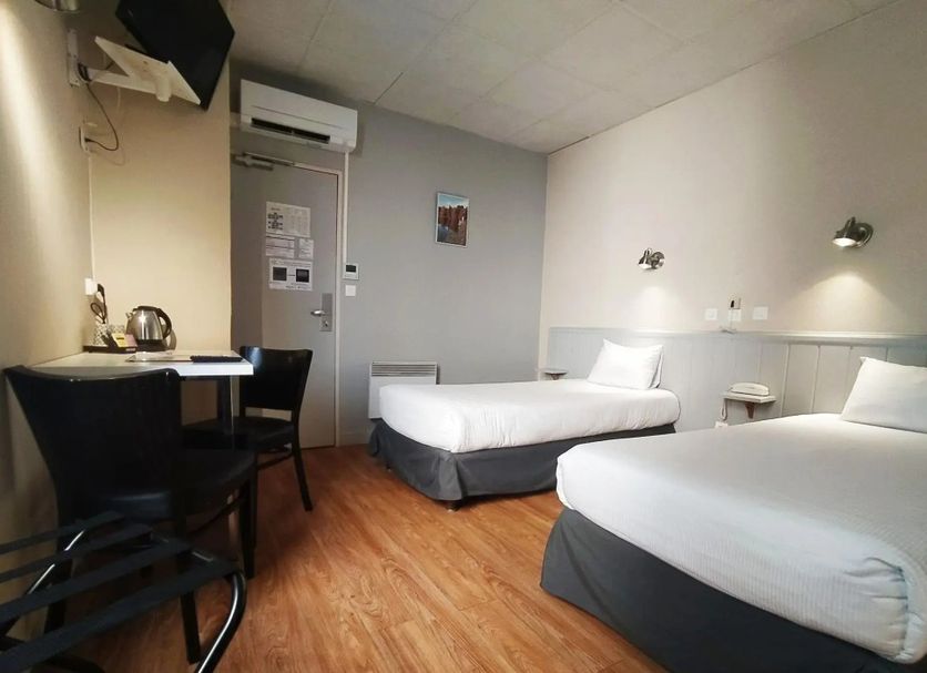 Quarto Foto