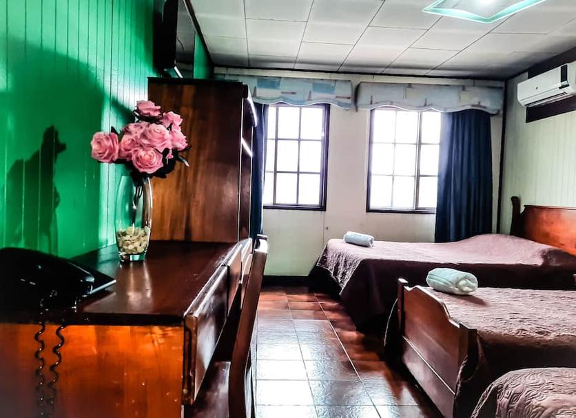 Quarto Foto
