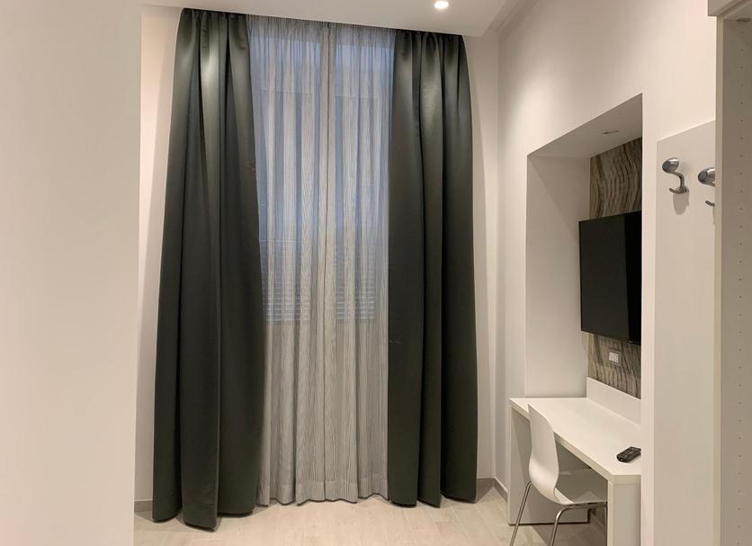 Comodidade do quarto Foto